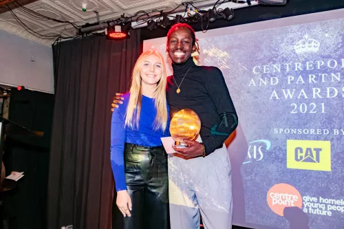 Young person receives award at Centrepoint Award ceremony 2021